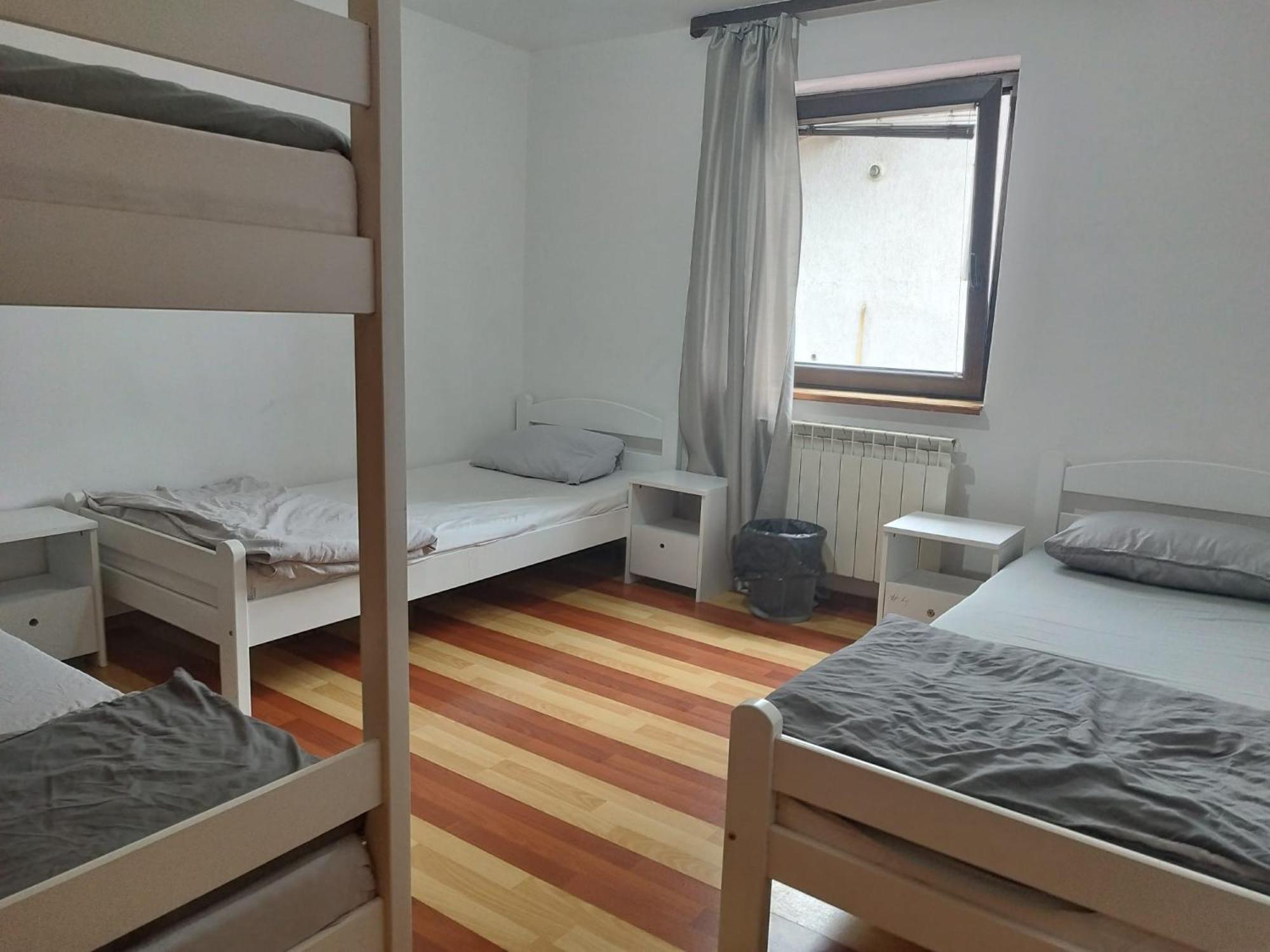 Budget Rooms Vratnik - Amazing Views Сараево Экстерьер фото
