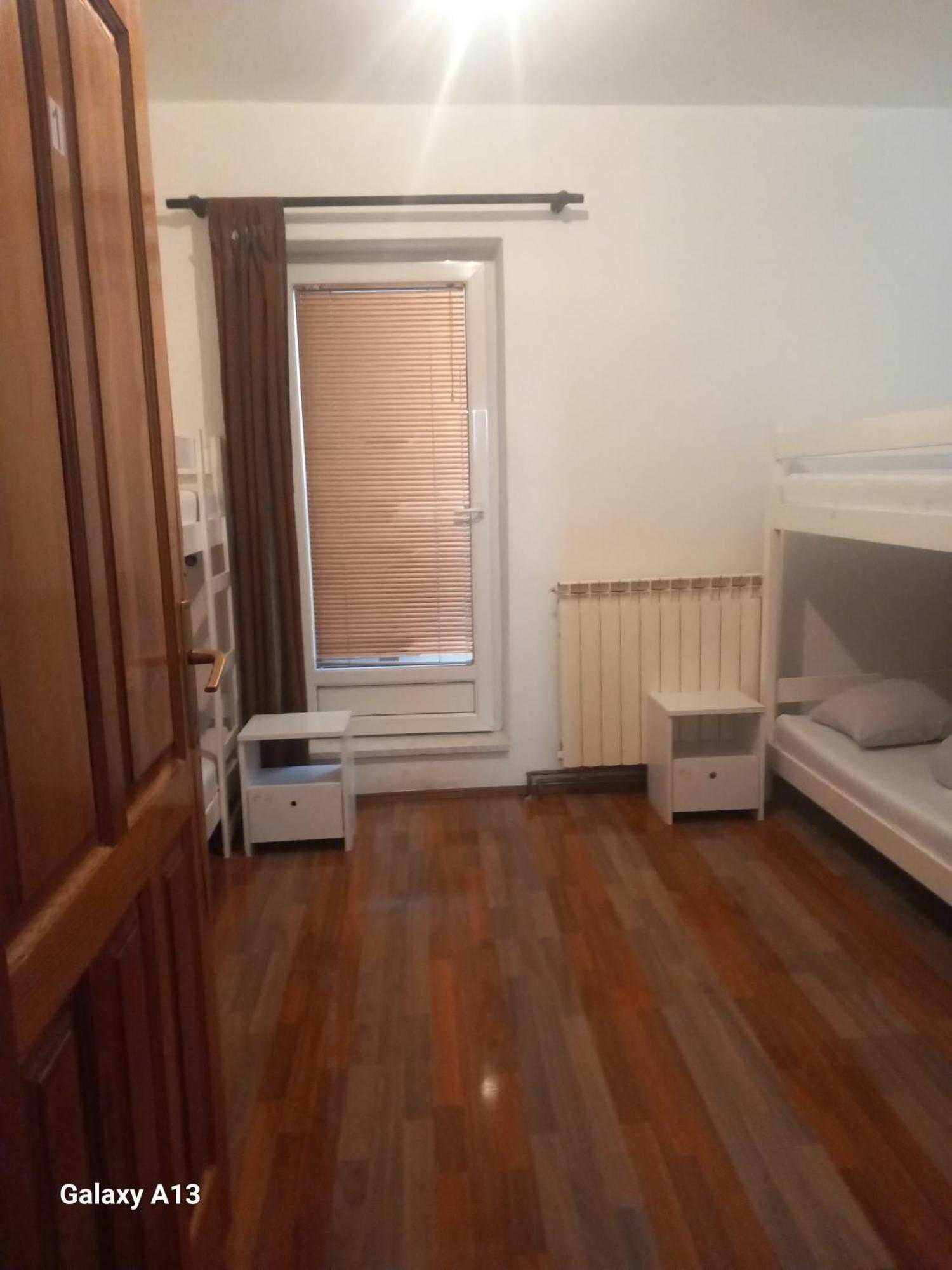 Budget Rooms Vratnik - Amazing Views Сараево Номер фото